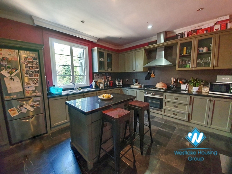 Four-bedroom house near French international school Long Bien.